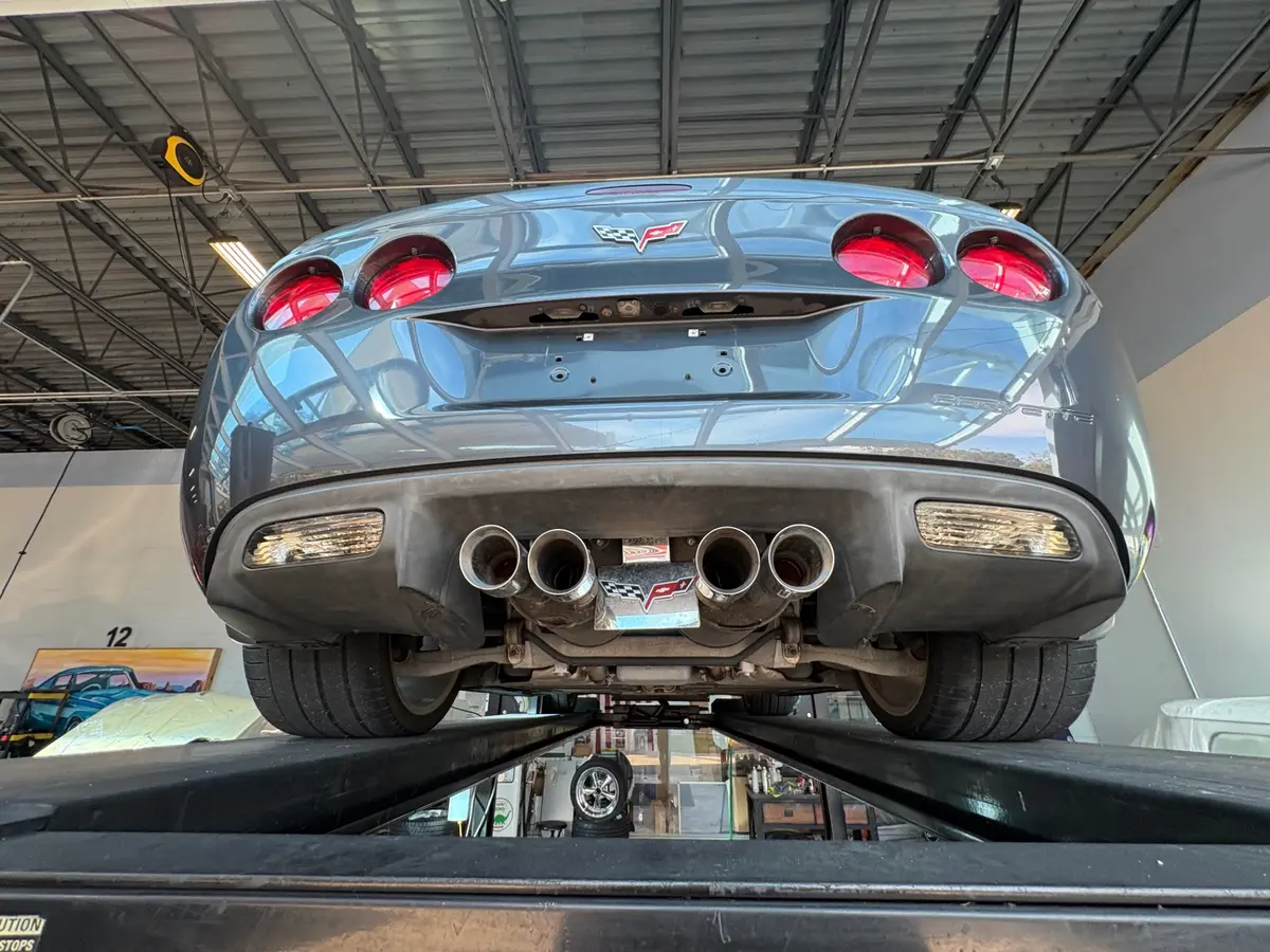 Vehicle photo 45