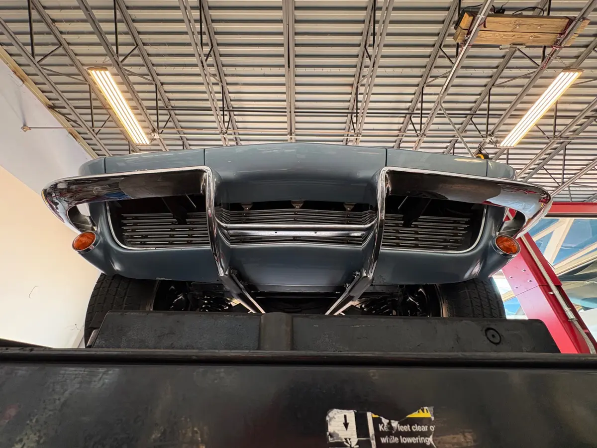 Vehicle photo 64