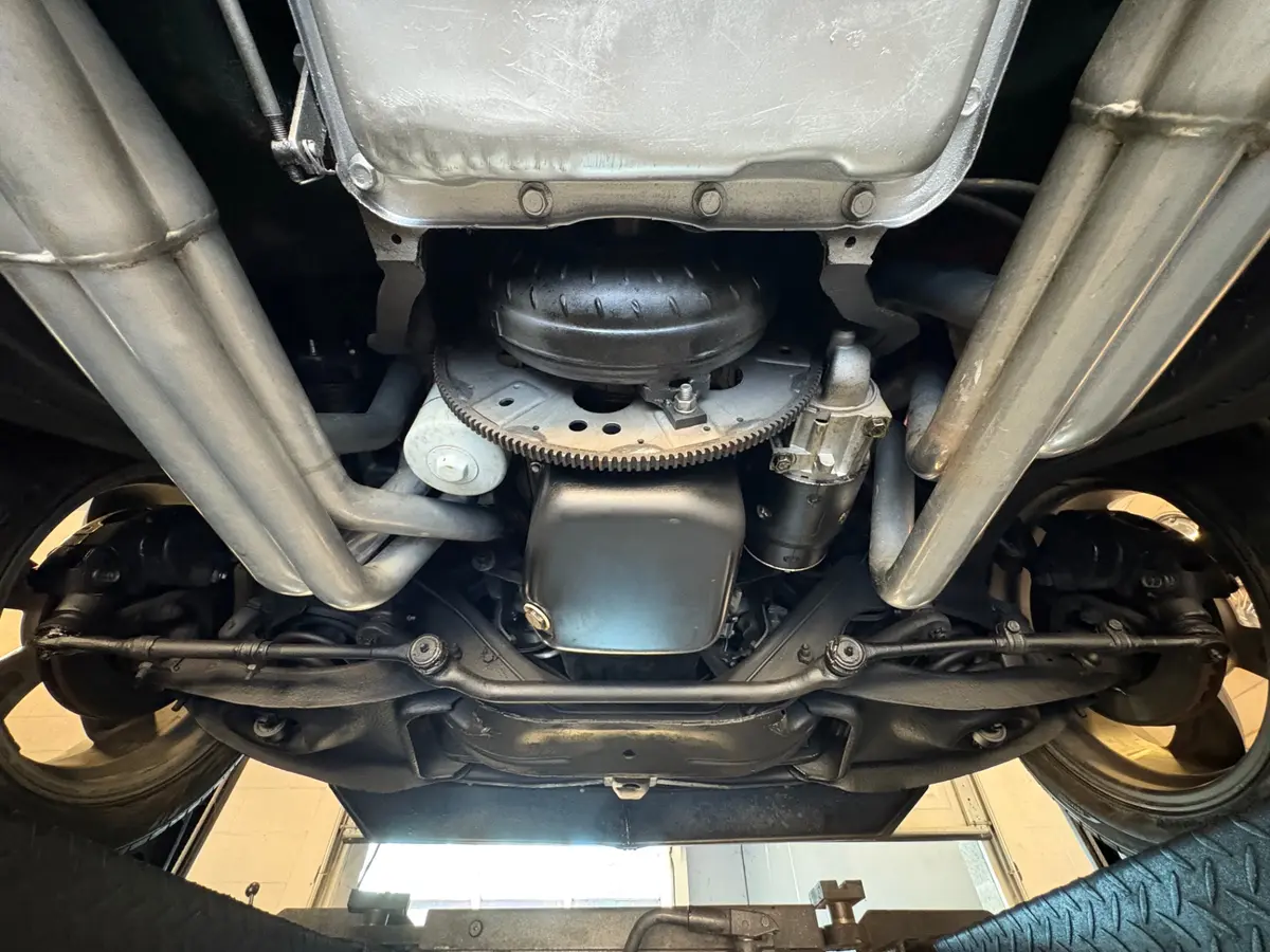 Vehicle photo 49