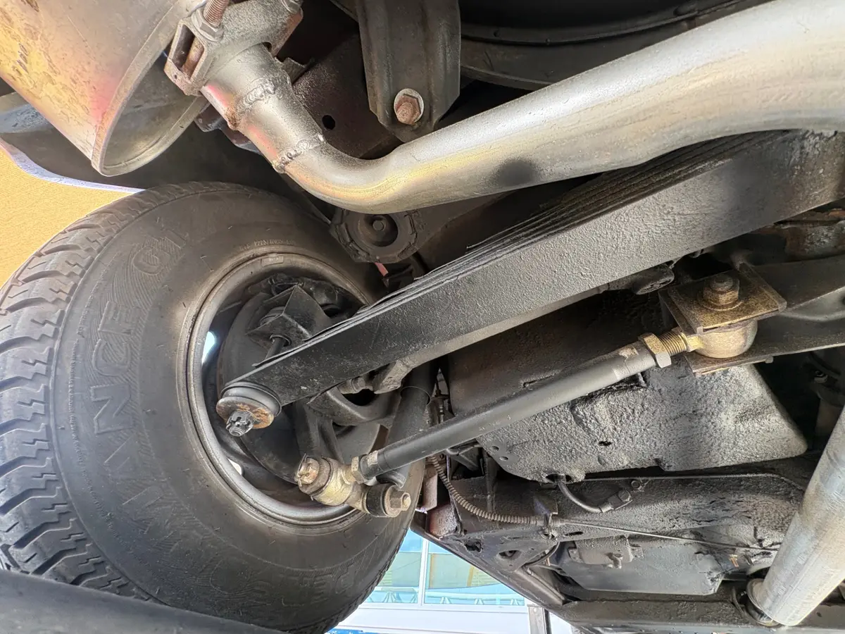 Vehicle photo 45