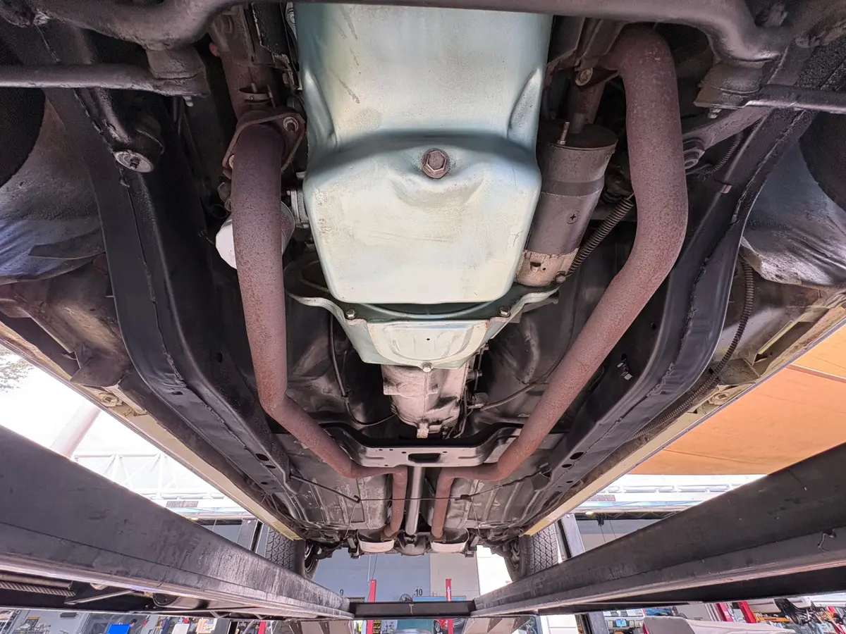 Vehicle photo 57
