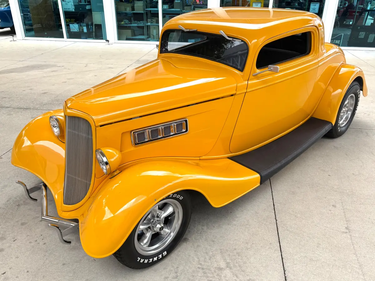 Vehicle photo 20