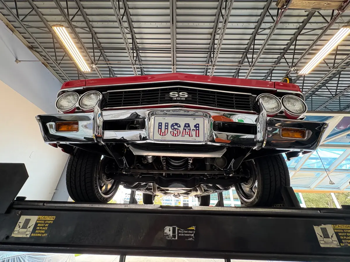 Vehicle photo 61