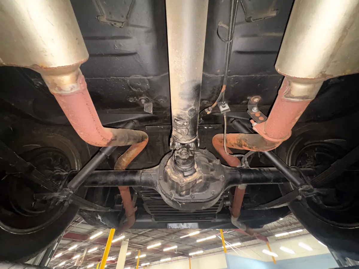 Vehicle photo 42