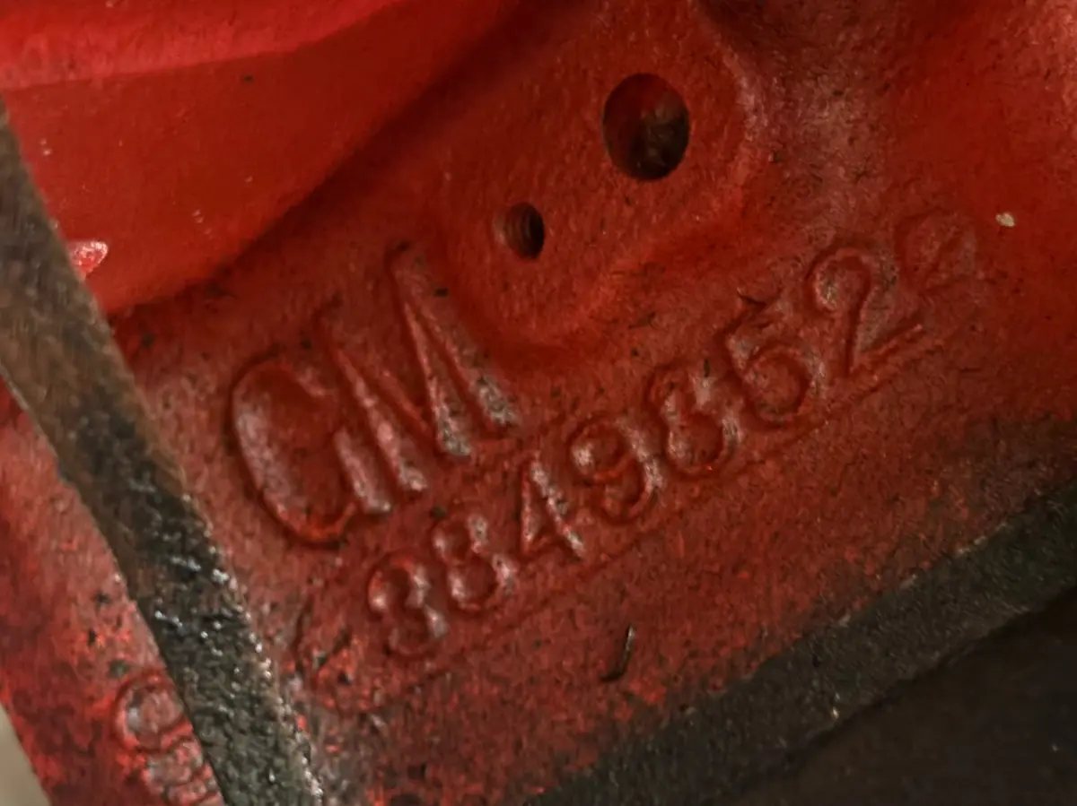 Vehicle photo 27