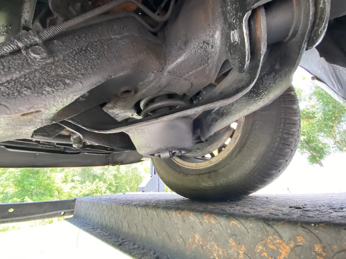 Vehicle photo 35