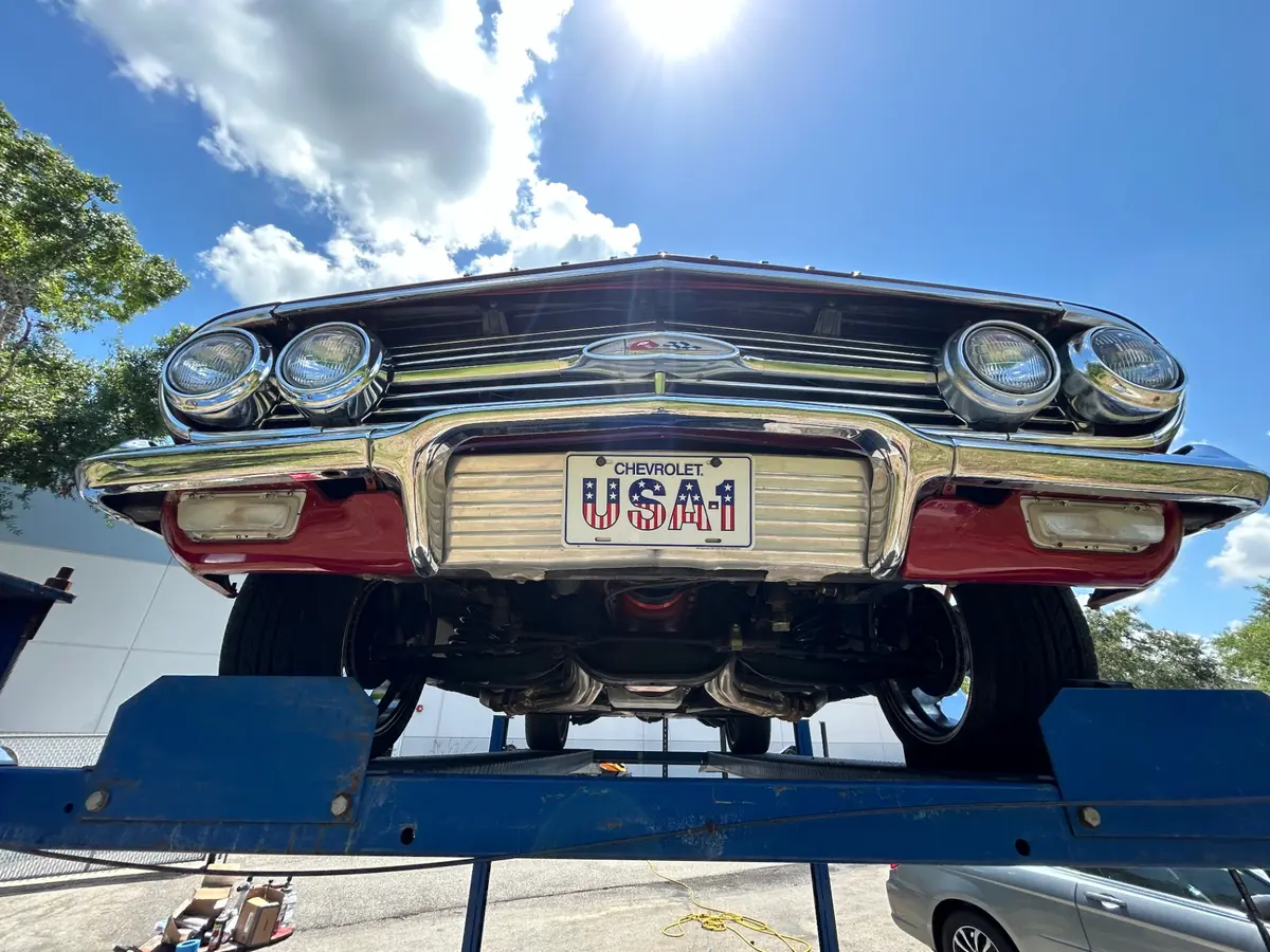 Vehicle photo 48