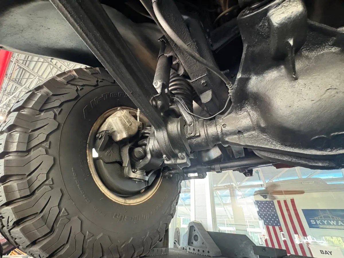 Vehicle photo 51
