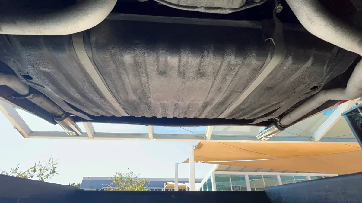 Vehicle photo 59