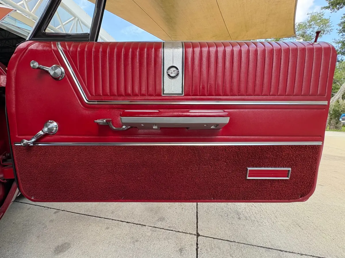 Vehicle photo 40