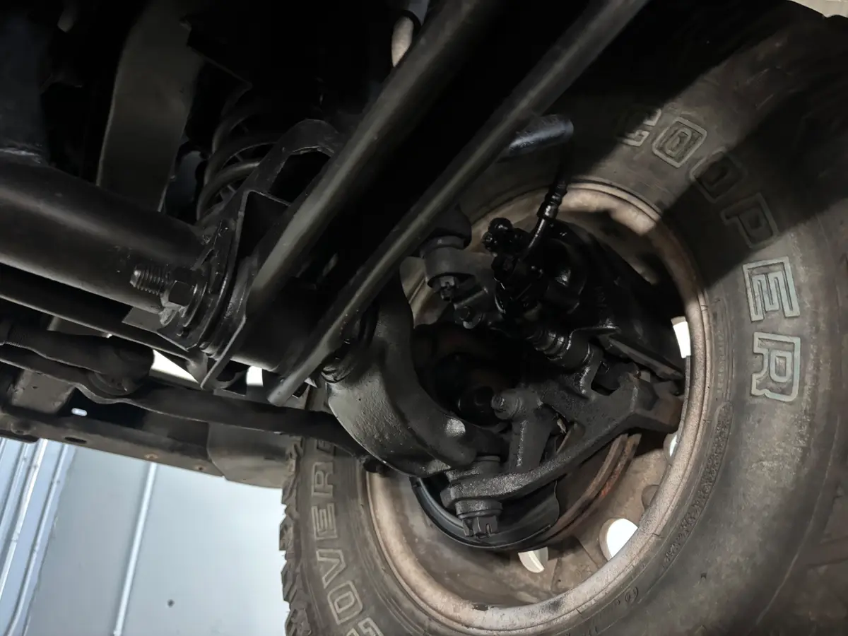 Vehicle photo 39