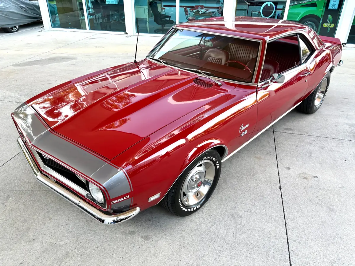 Vehicle photo 21