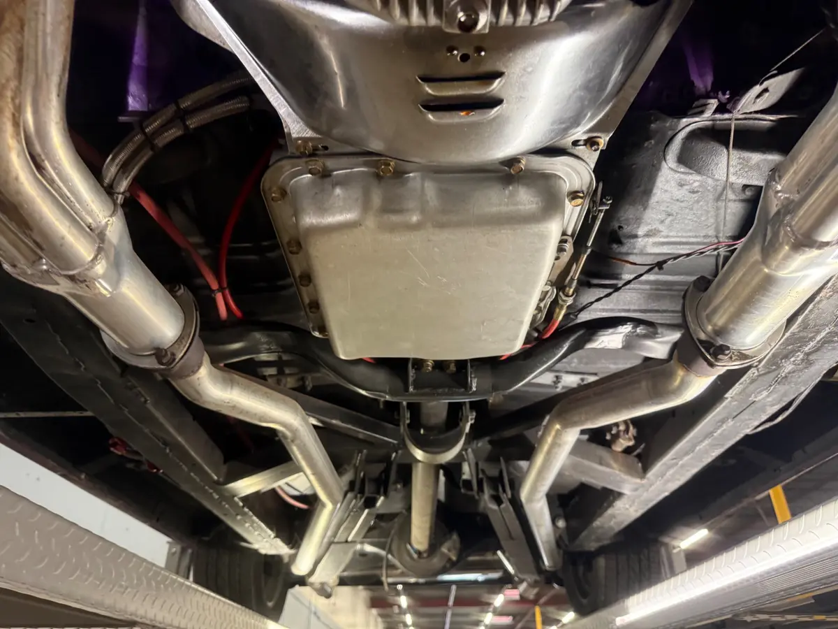 Vehicle photo 47