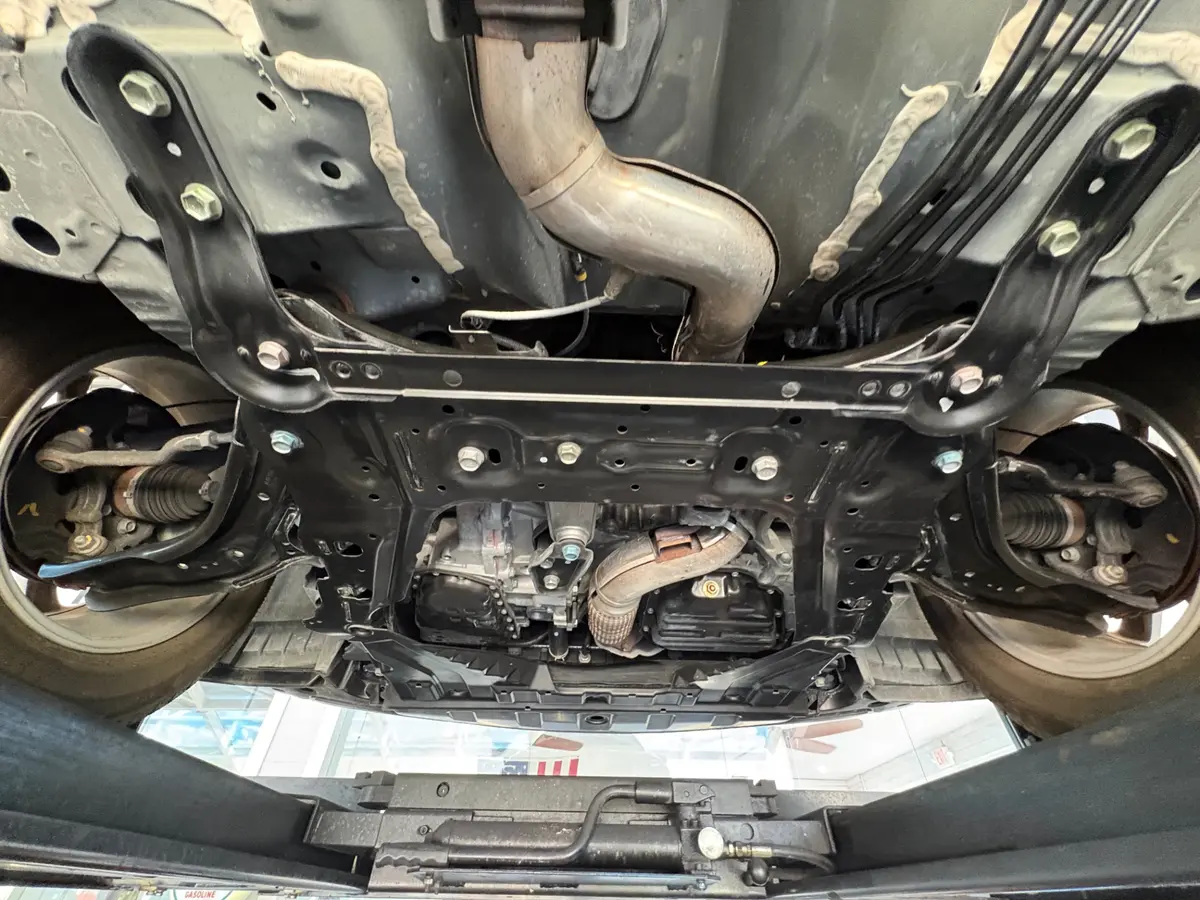 Vehicle photo 53