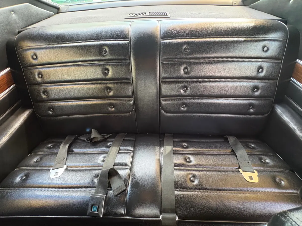 Vehicle photo 40