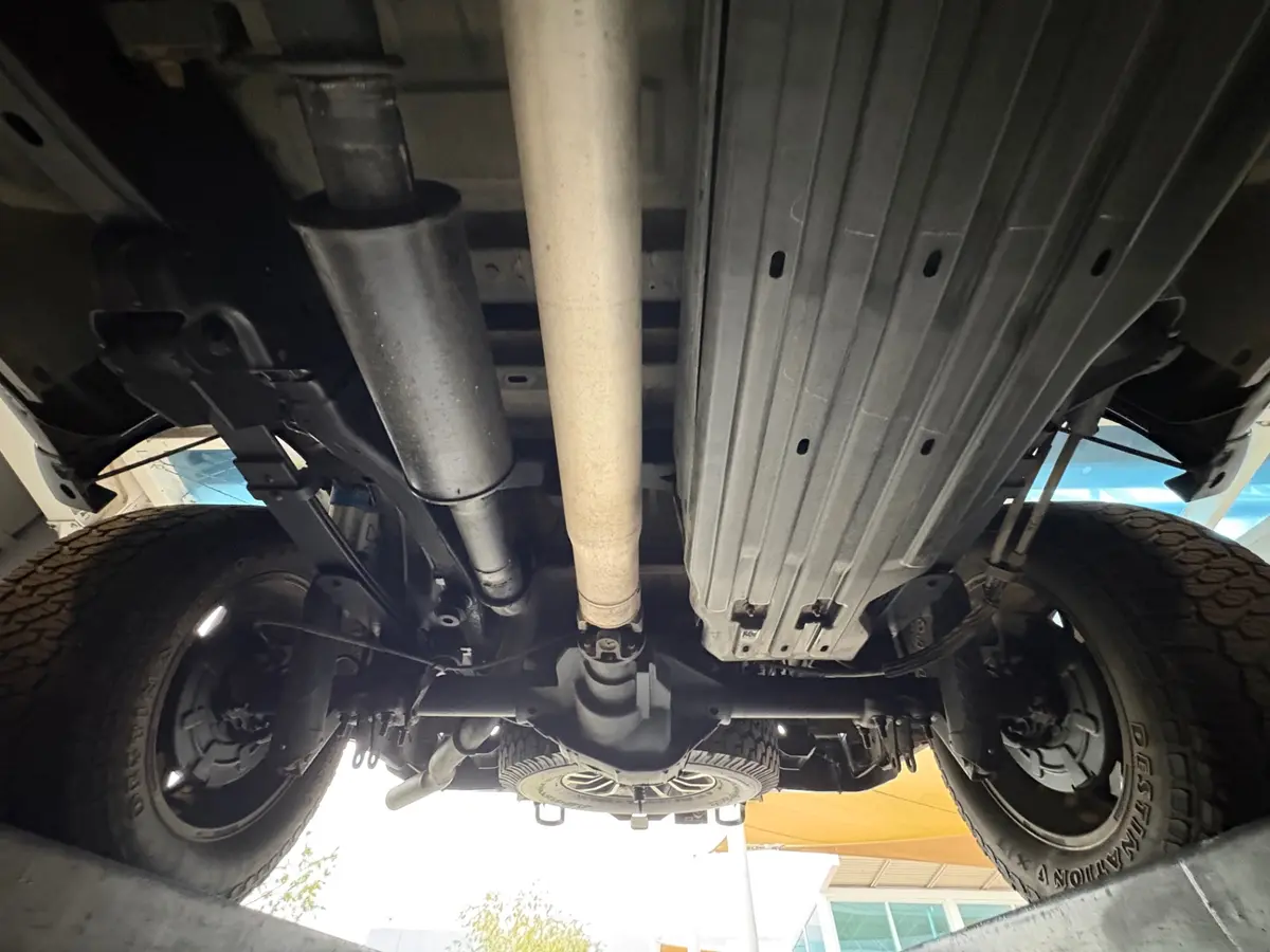 Vehicle photo 62