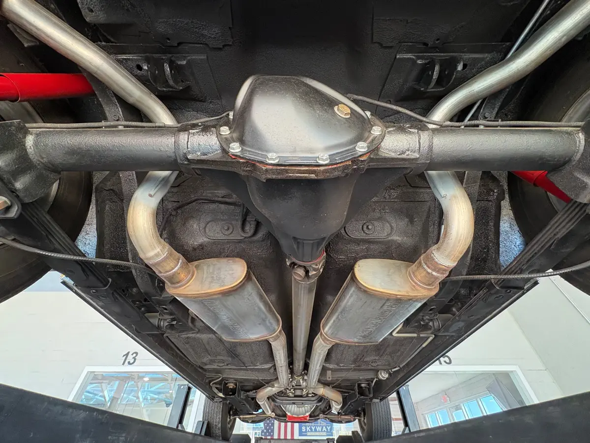 Vehicle photo 53