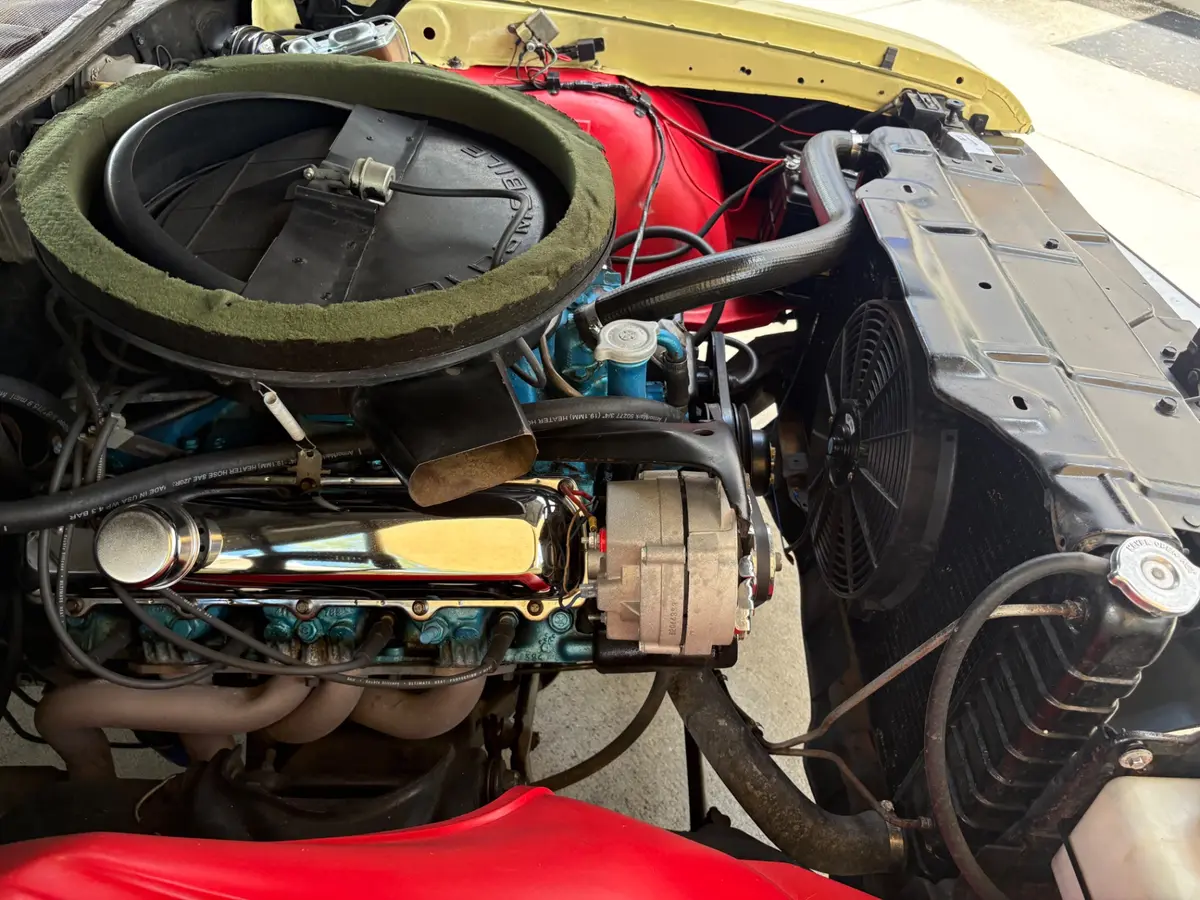 Vehicle photo 27