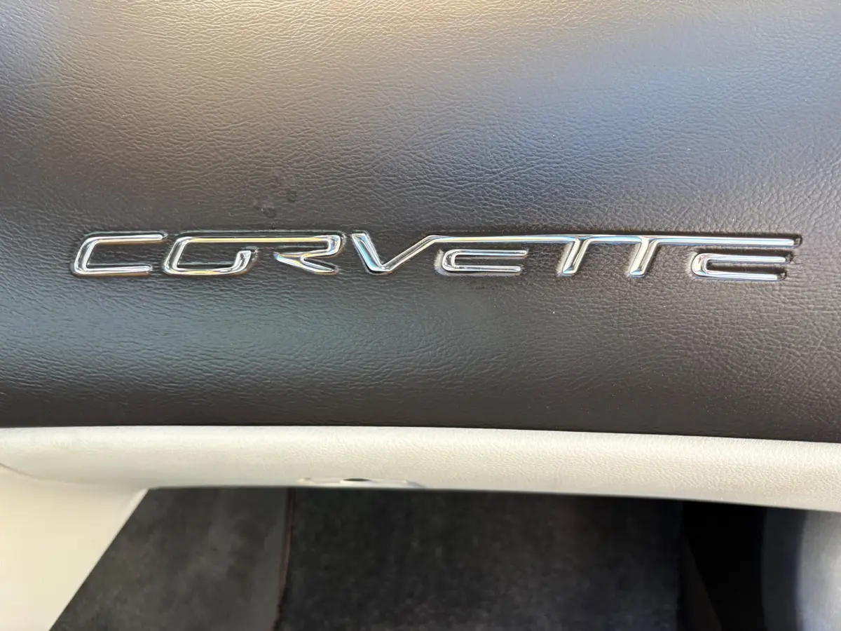 Vehicle photo 41