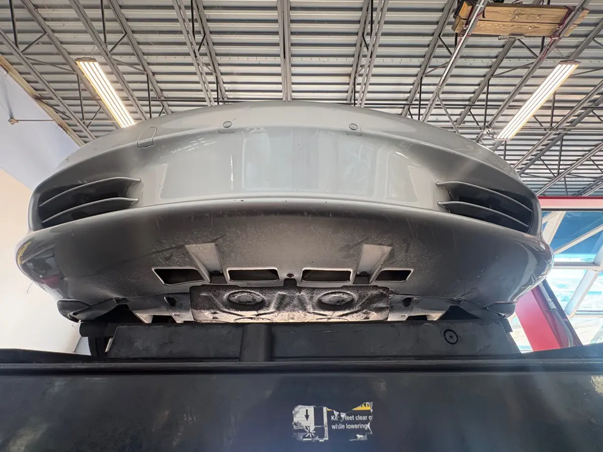 Vehicle photo 50