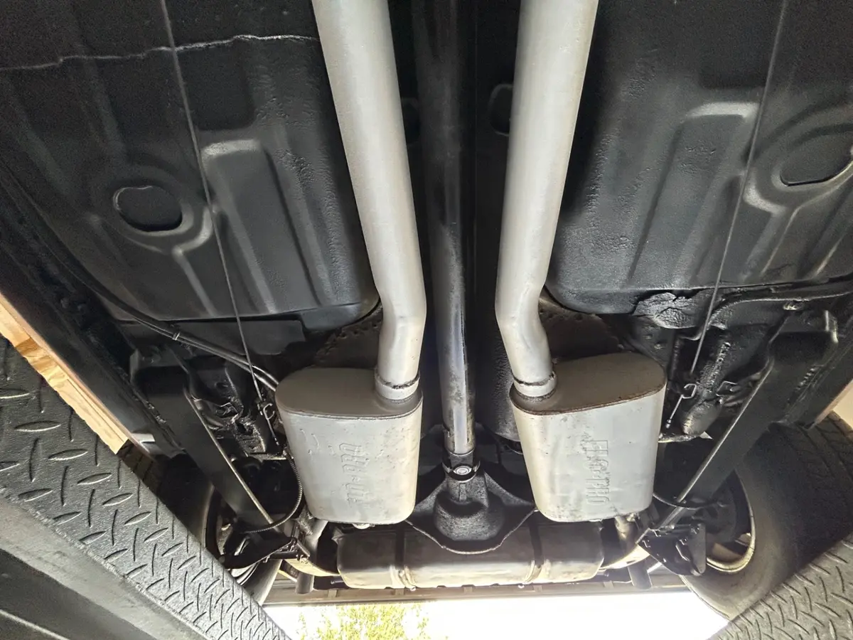Vehicle photo 53
