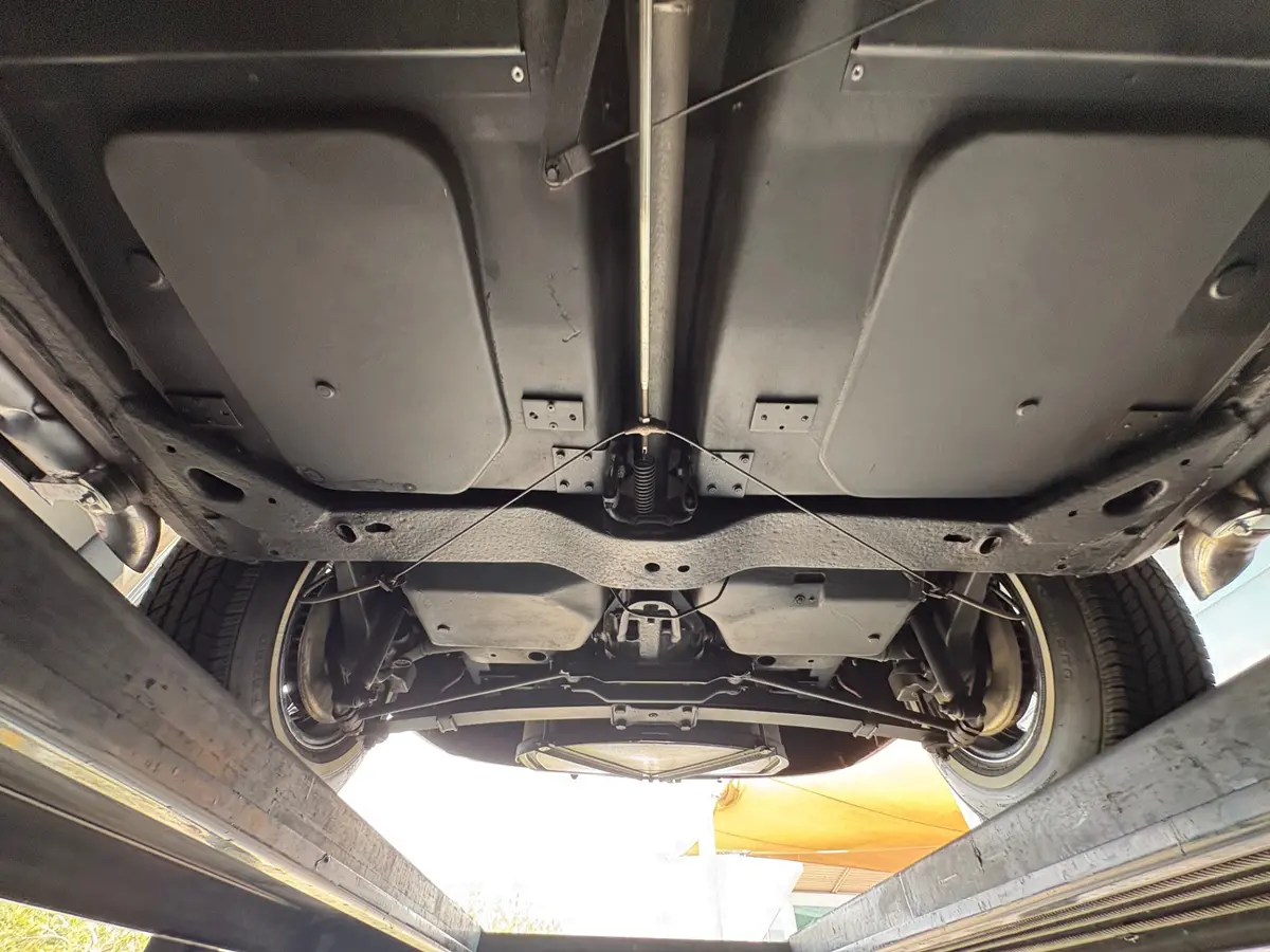 Vehicle photo 69