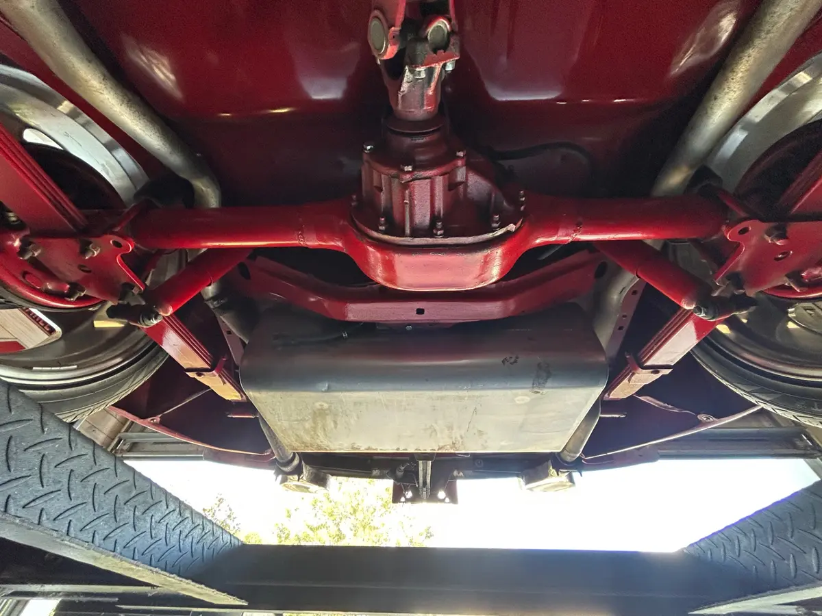 Vehicle photo 41