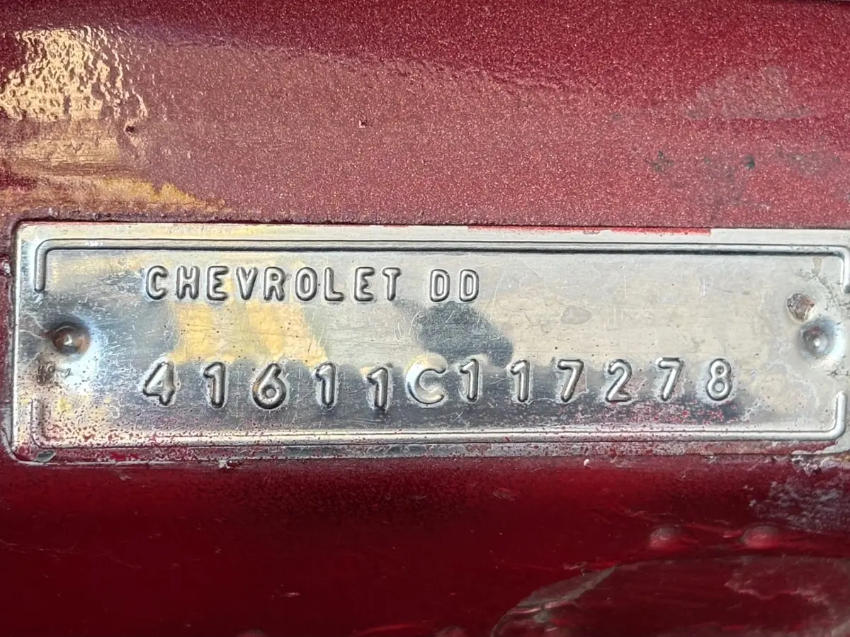 Vehicle photo 25