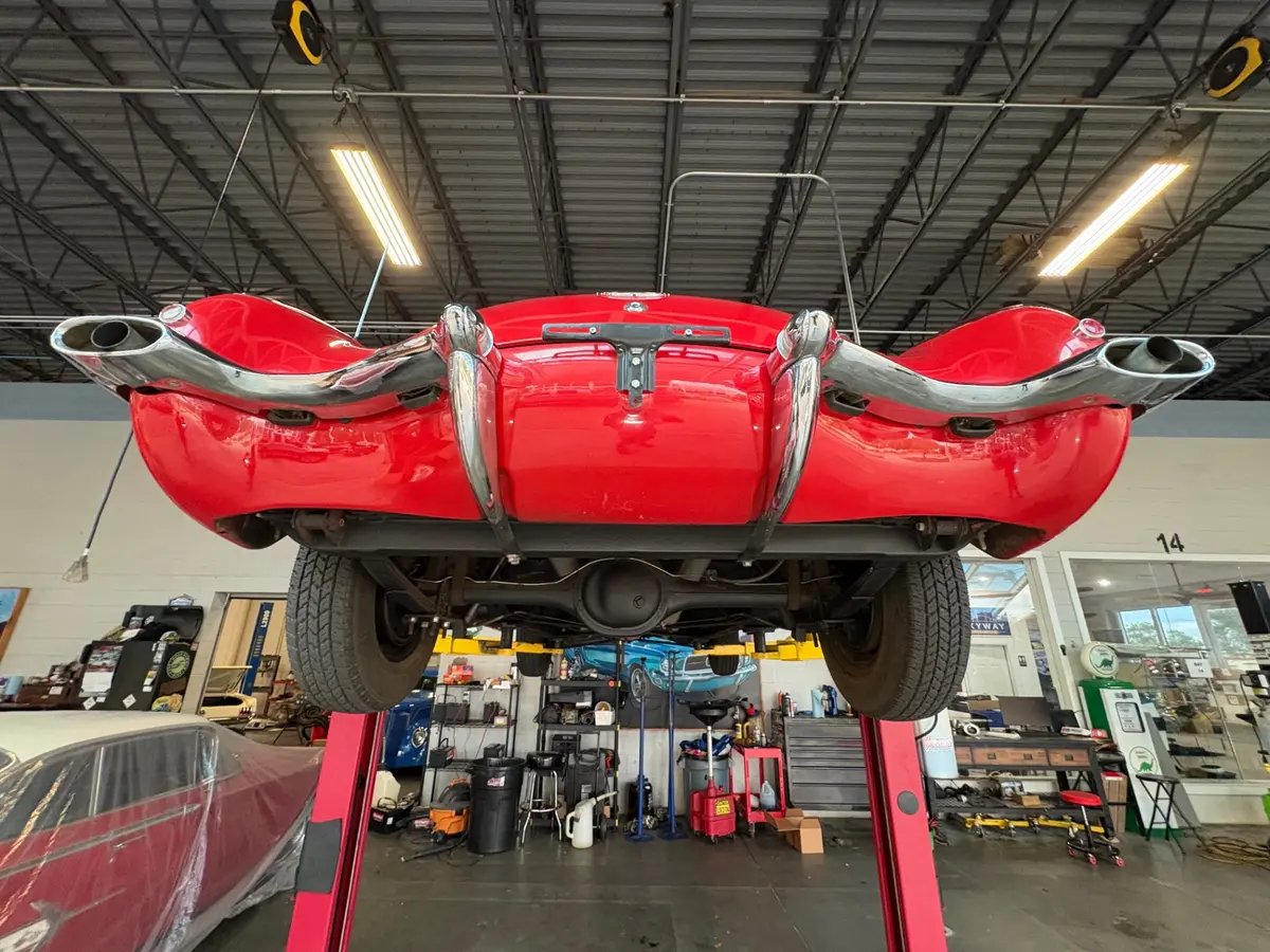 Vehicle photo 47