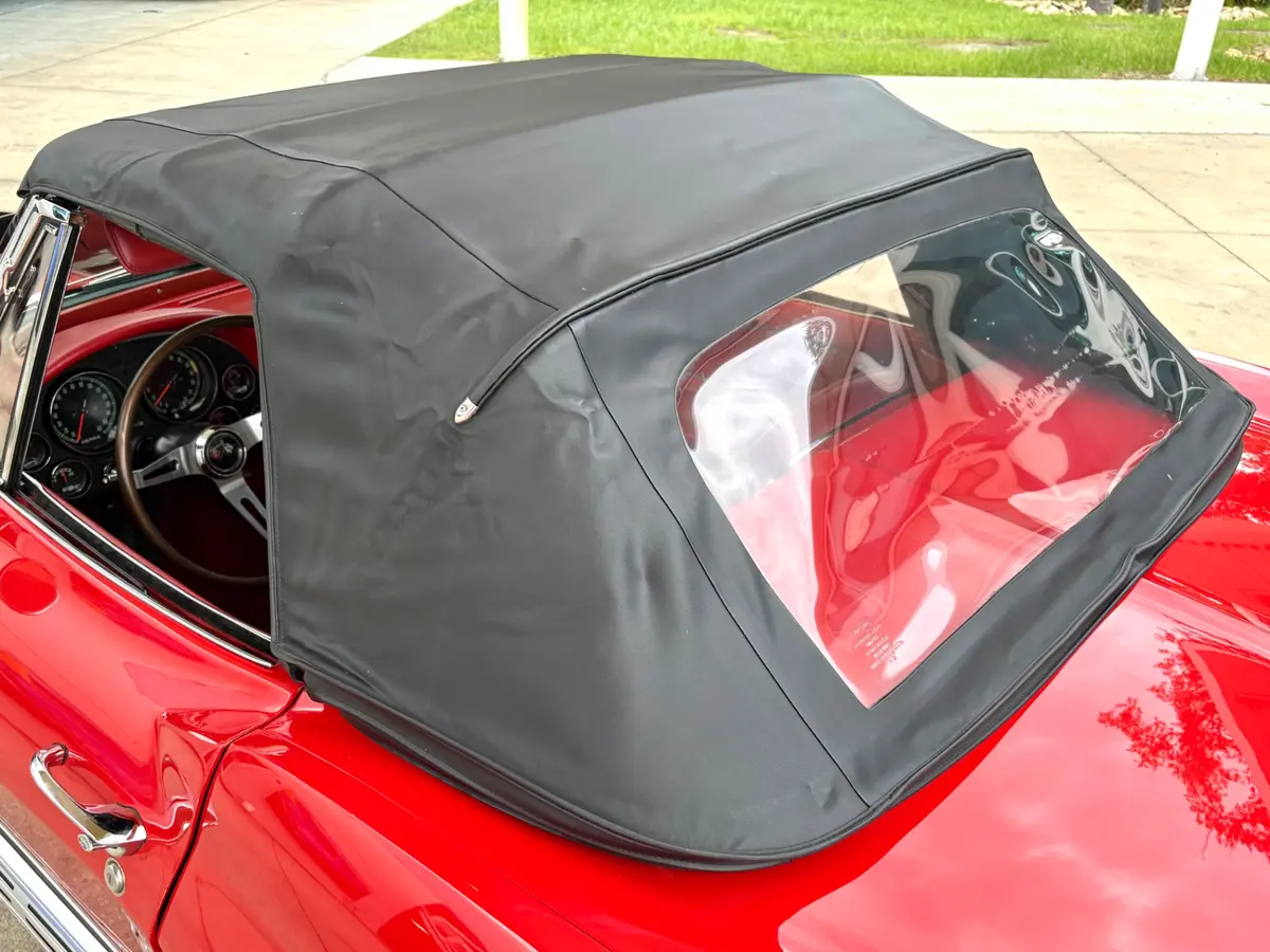 Vehicle photo 26