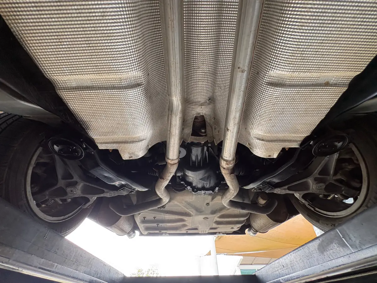 Vehicle photo 62