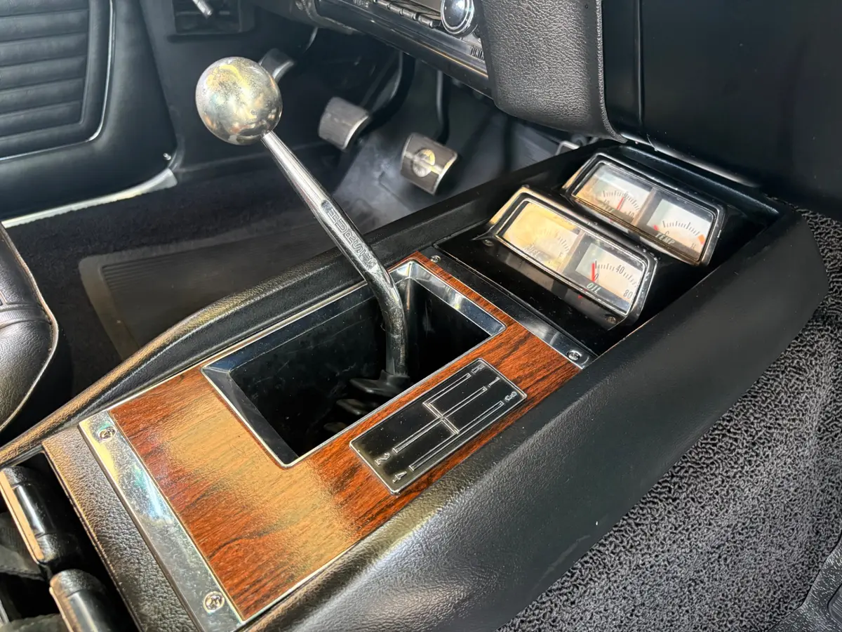 Vehicle photo 58