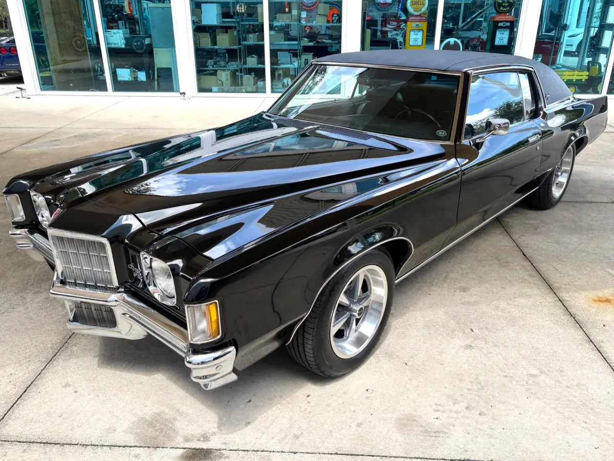 Vehicle photo 20
