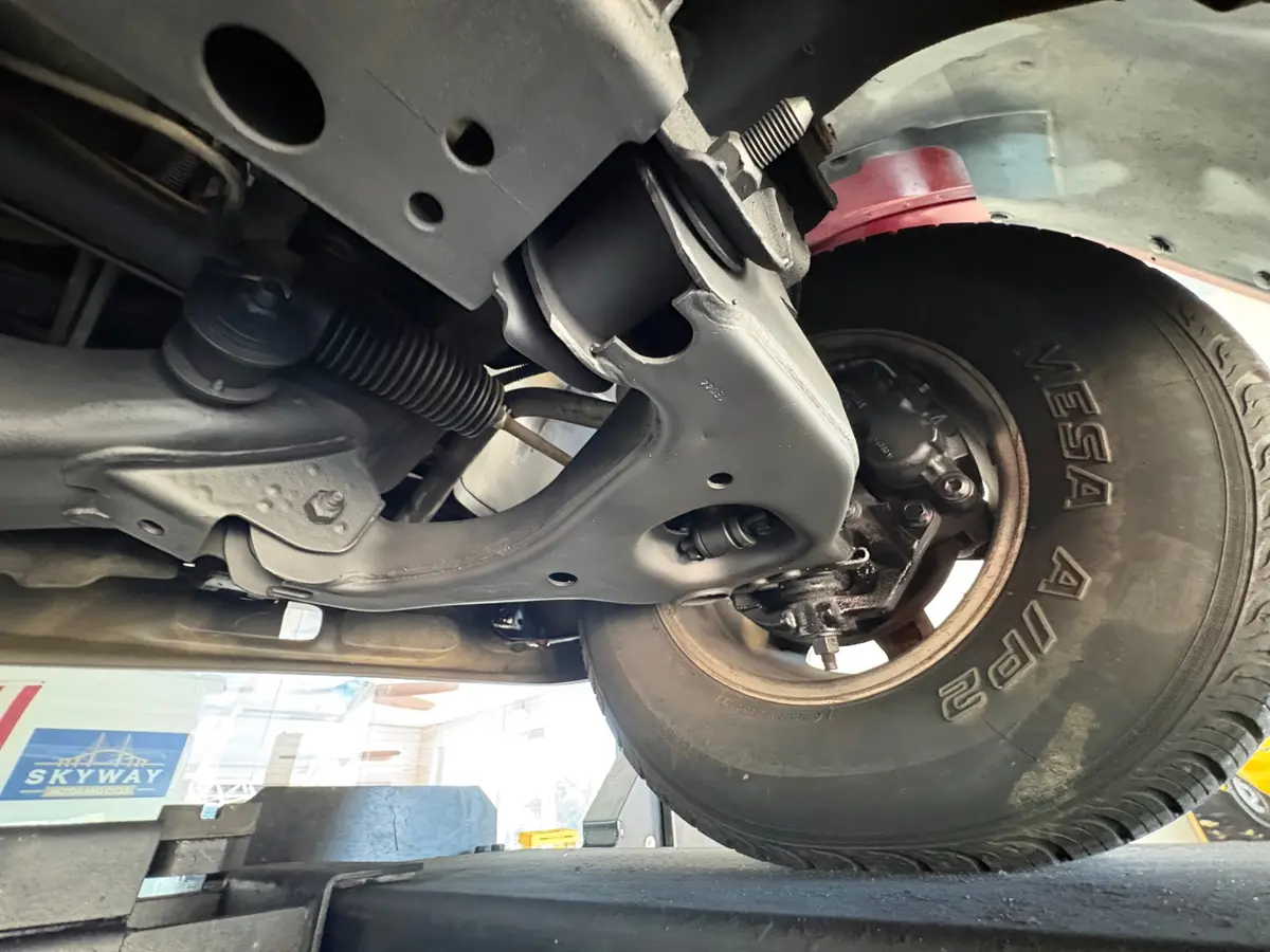 Vehicle photo 47