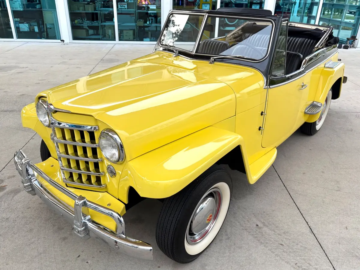 Vehicle photo 20