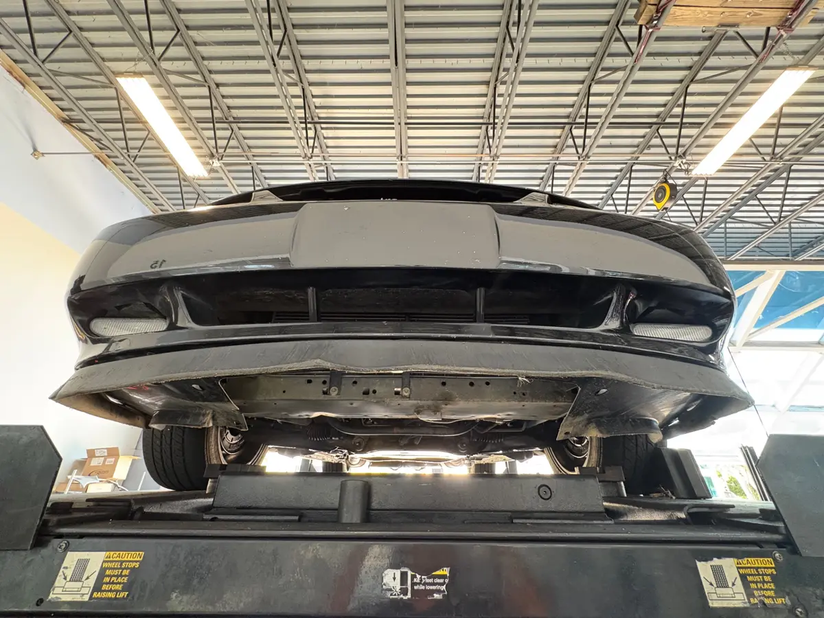 Vehicle photo 52