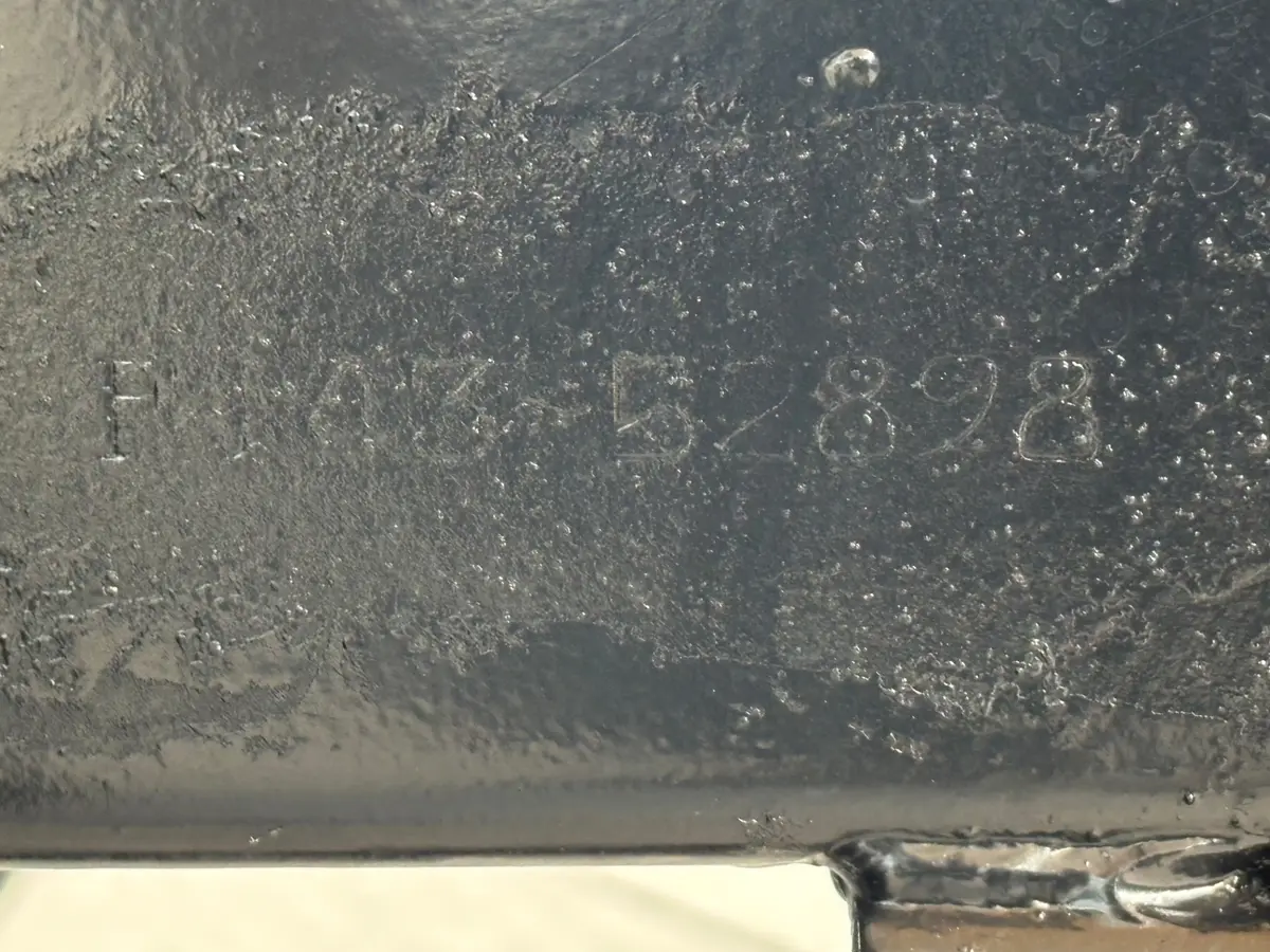 Vehicle photo 22