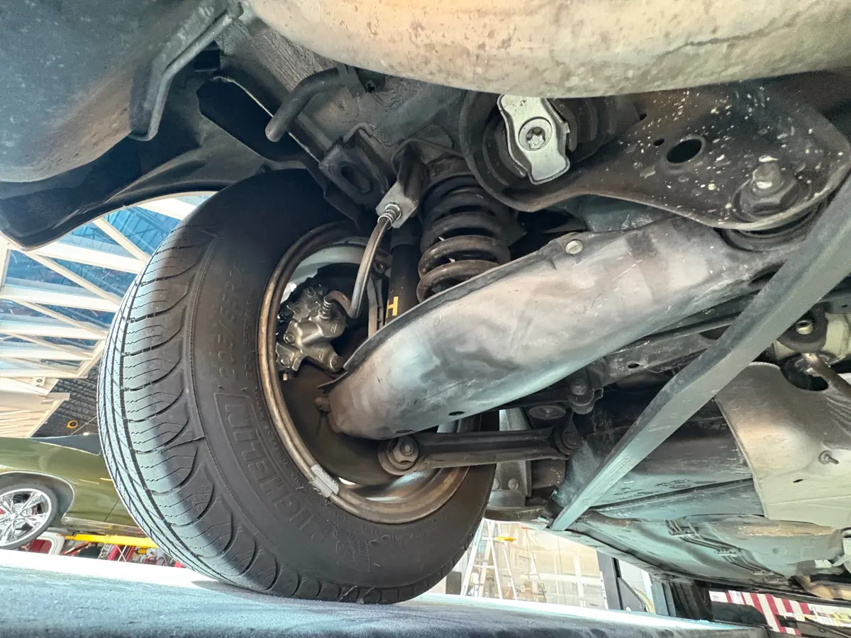 Vehicle photo 47