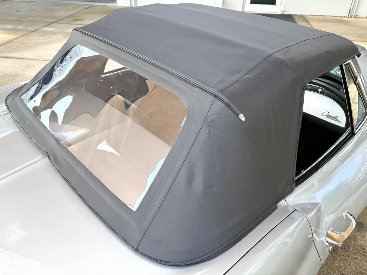 Vehicle photo 26