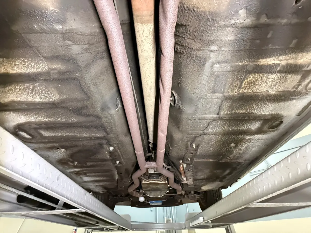 Vehicle photo 42