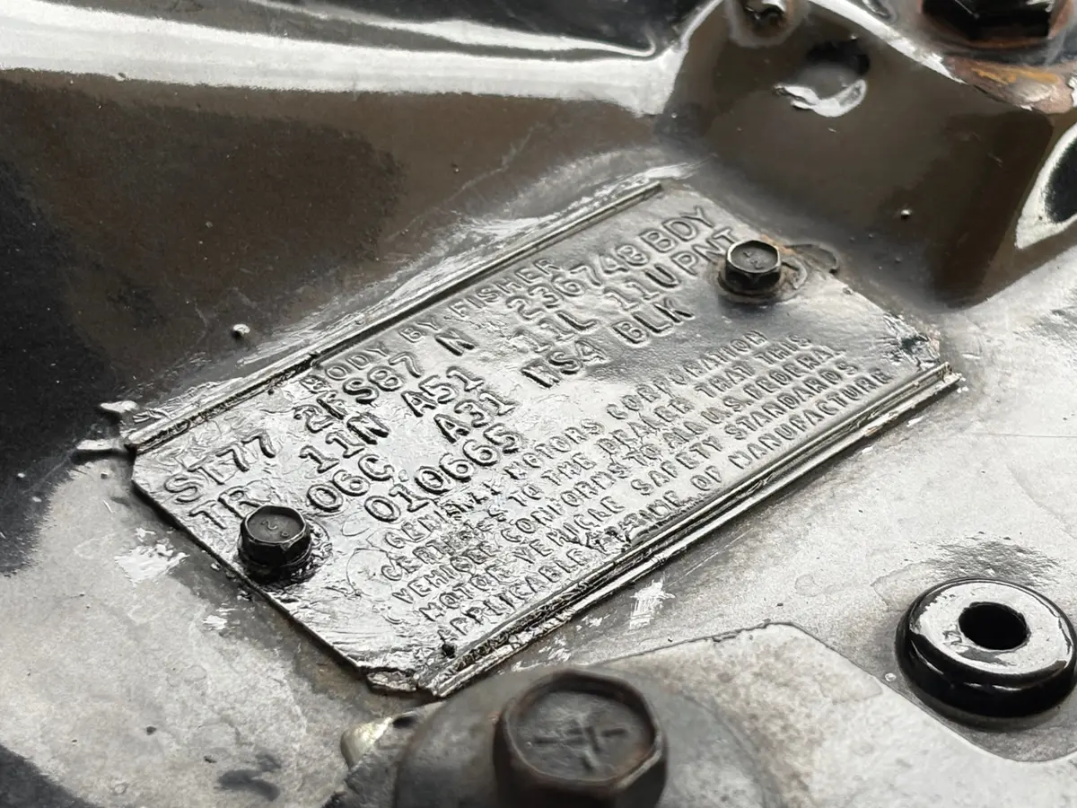 Vehicle photo 35