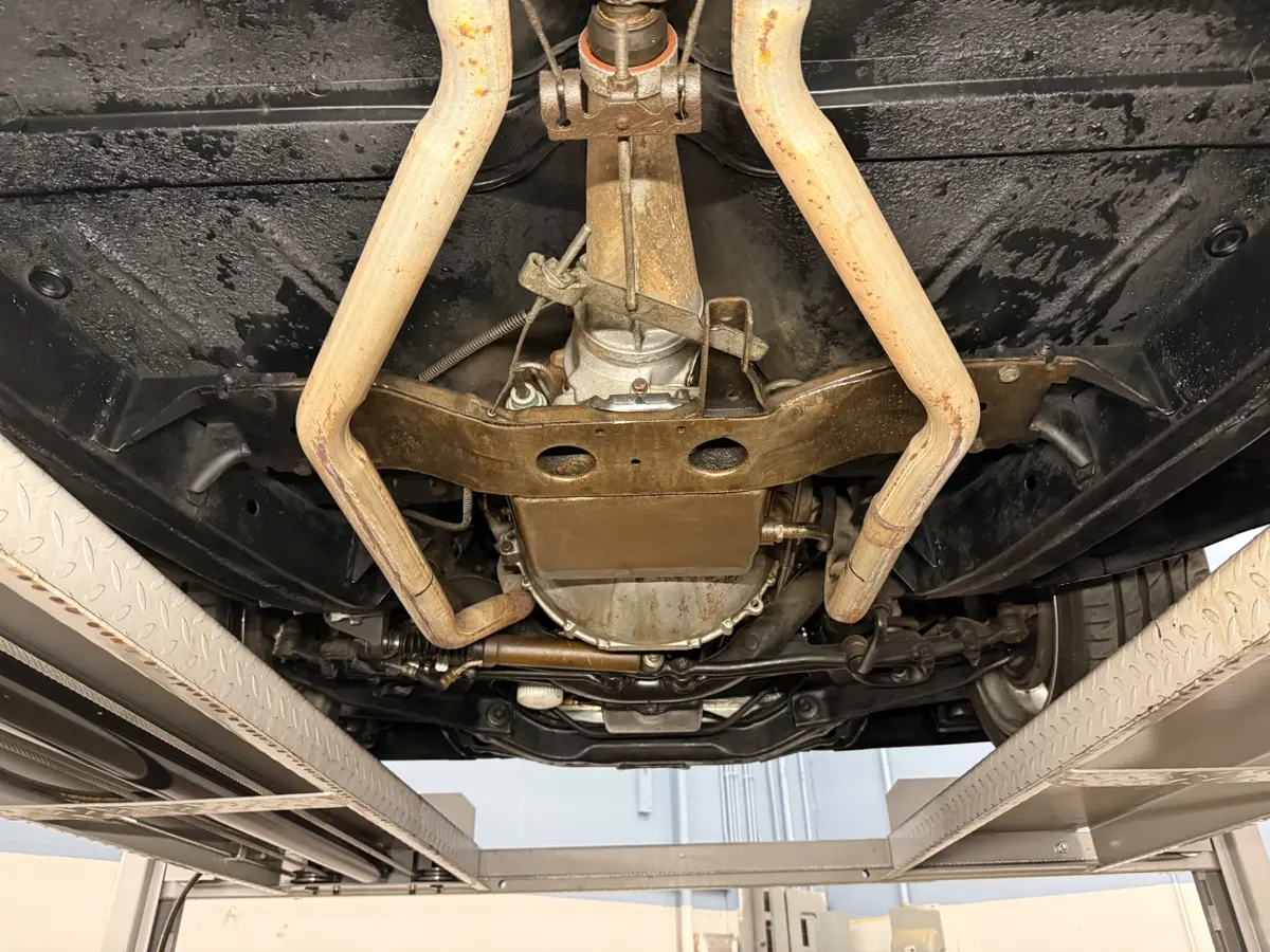 Vehicle photo 50