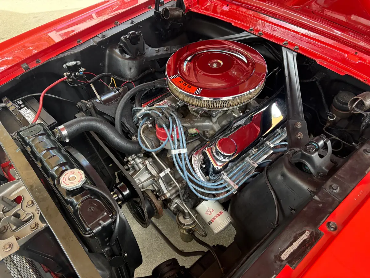 Vehicle photo 31