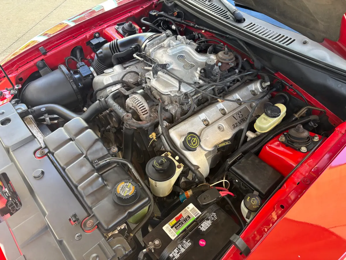Vehicle photo 35