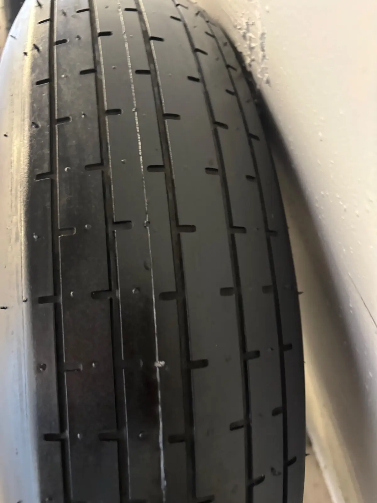 Vehicle photo 21