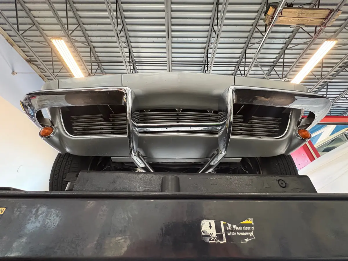 Vehicle photo 65