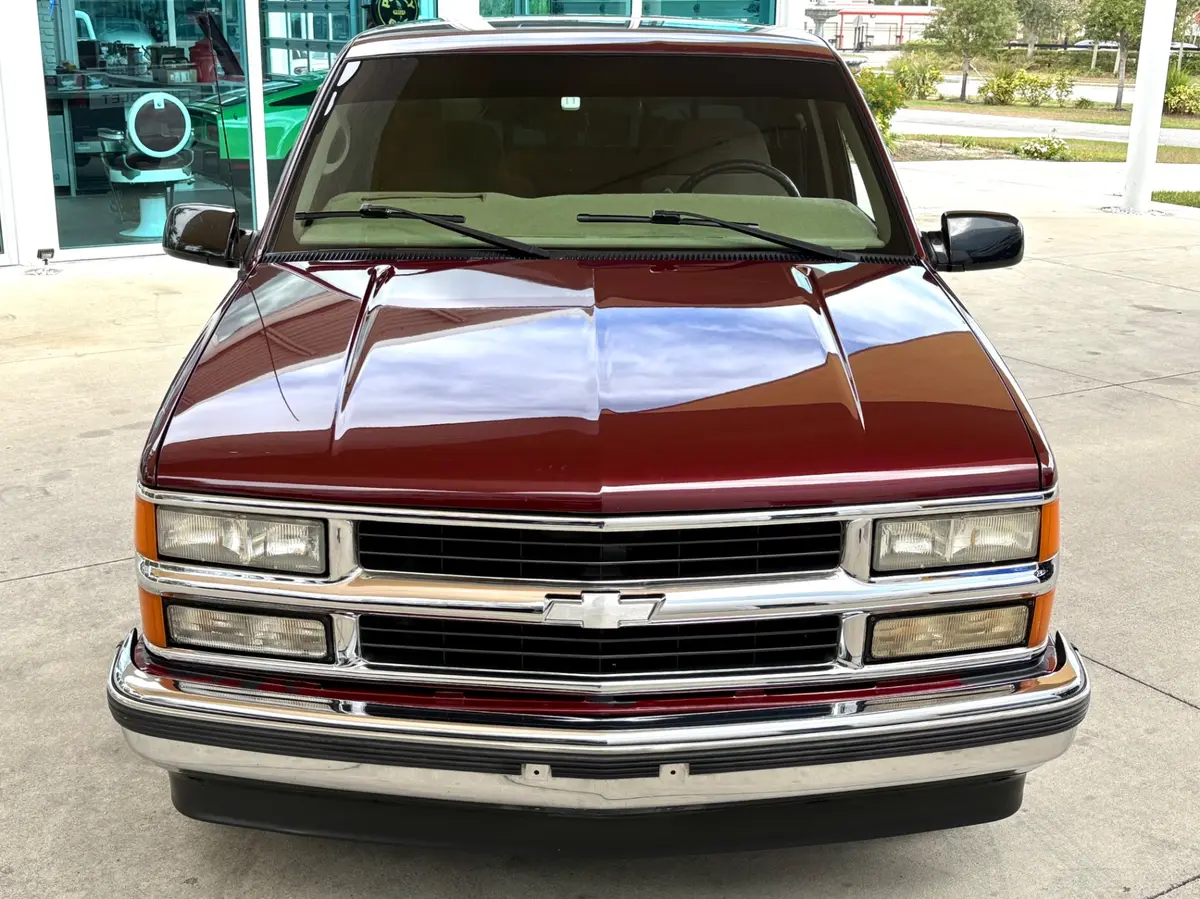 Vehicle photo 3