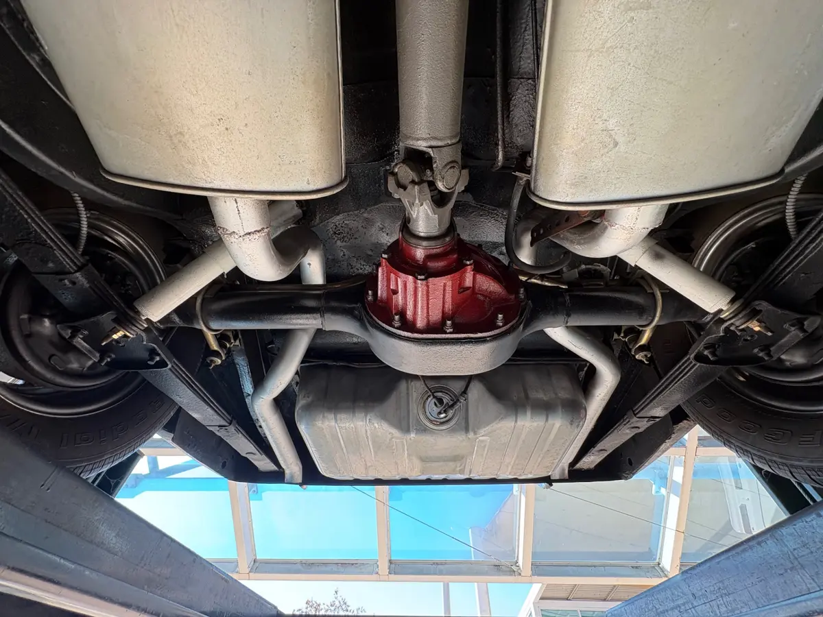 Vehicle photo 60