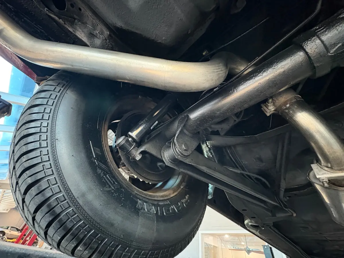 Vehicle photo 47