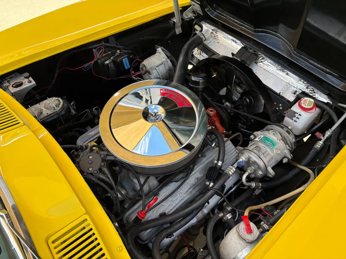 Vehicle photo 36